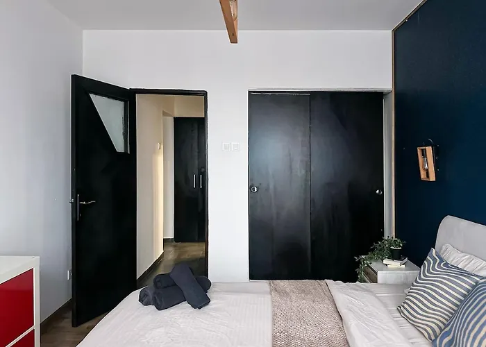 Urban Nest - M&n Bukurešť