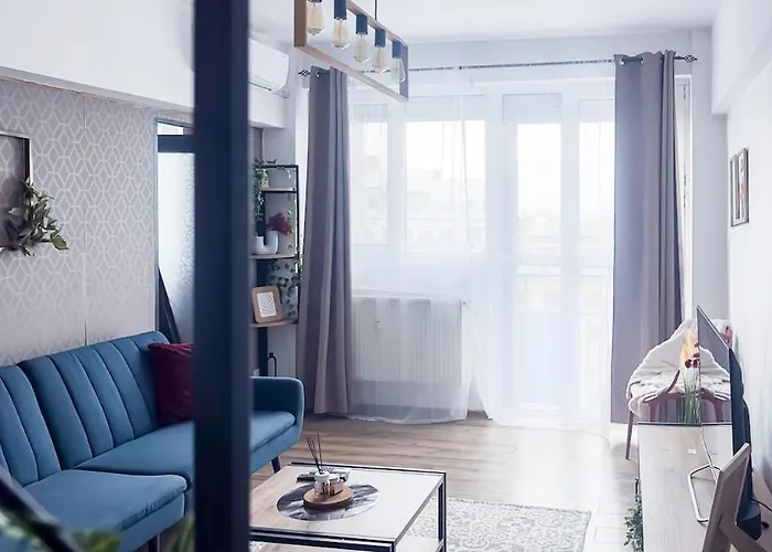 Urban Nest - M&n Apartmán *