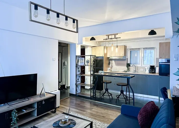 Urban Nest - M&n Bukarest