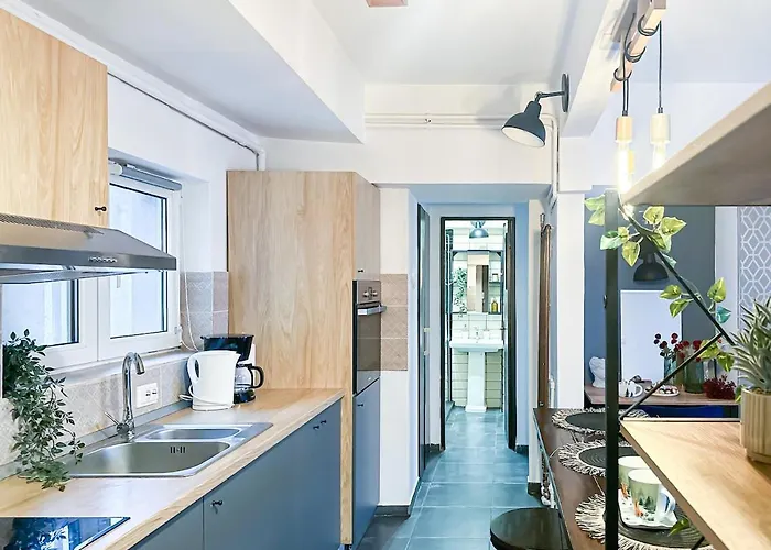 Urban Nest - M&n Bukarest