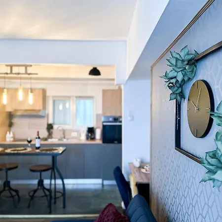Urban Nest - M&n * Bukarest